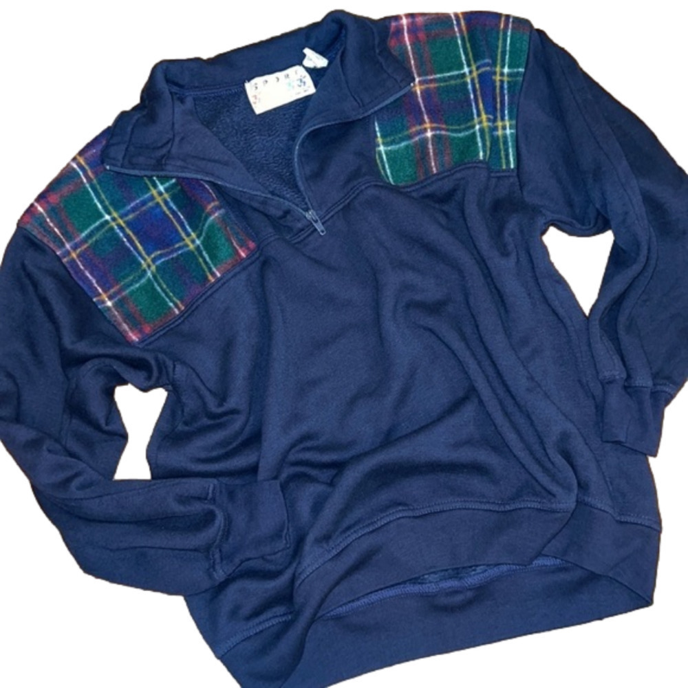 Carolina Colours Vintage 1/4 Zip Pullover Sweatshirt. Size Medium.